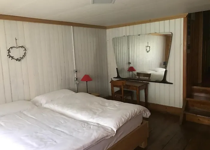Hotel Vittoria - Ca' De La Montagna