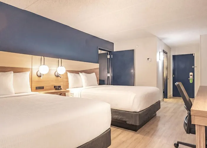 La Quinta By Wyndham Danbury
