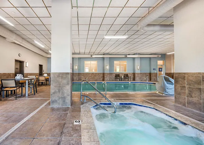 Drury Plaza Hotel Flagstaff