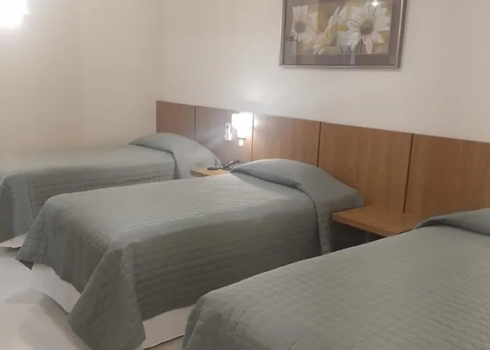 Barbur Center Hotel