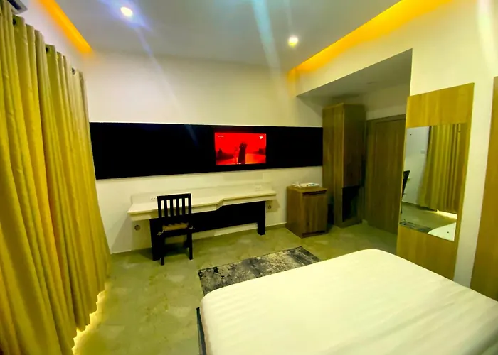 Hotel Capitol