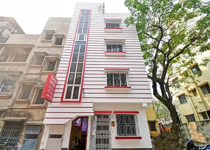 Hotel O Royal Plaza