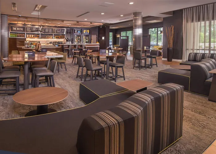 Courtyard By Marriott Hershey Chocolate Avenue