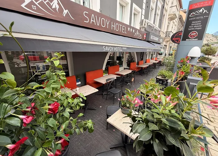 Savoy Hotel & Restaurant