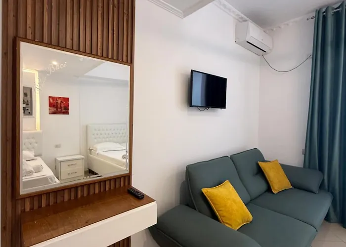 Hotel Kristal Borsh