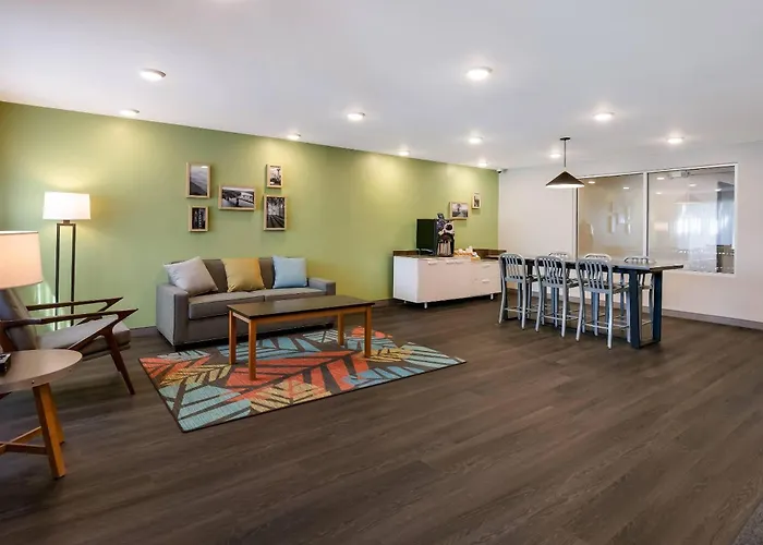 Woodspring Suites Knoxville West