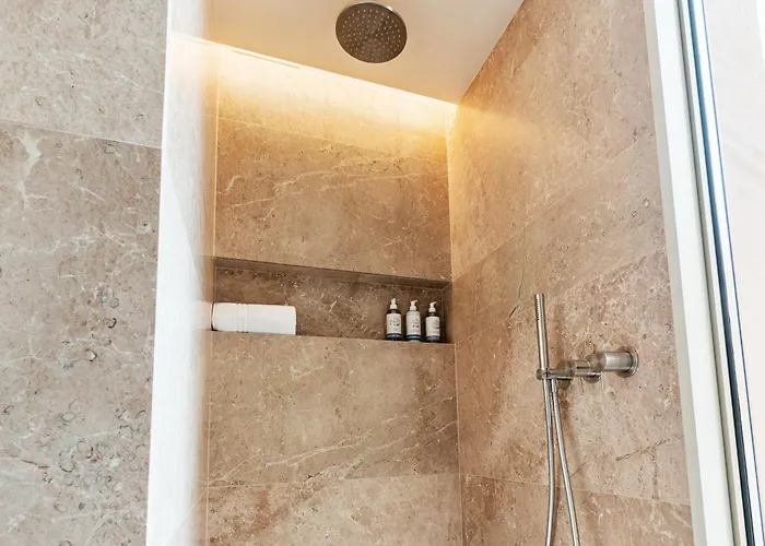 Palmares Signature Apartments
