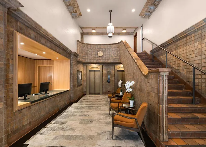 Reside Craftsman Los Angeles, a Wyndham Residence