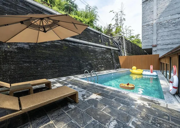 Zhangjiajie Boman Smart Hotel -10Min To Forest Park East Gate & English Butler & Tour Tickets