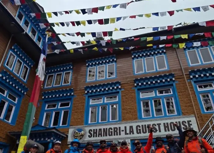 Shangri-La Guest House