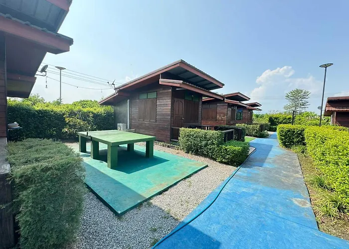 Oyo 75500 Kuunone Art & Gallery