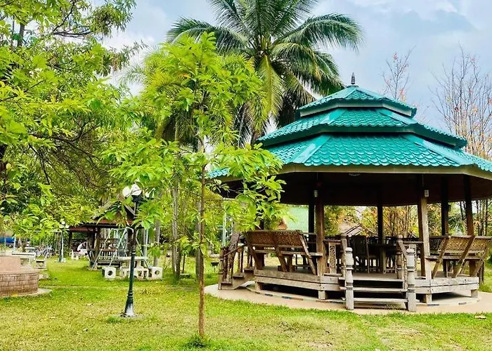 Phuphan Park Hotel