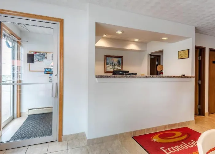 Econo Lodge Saint Albans