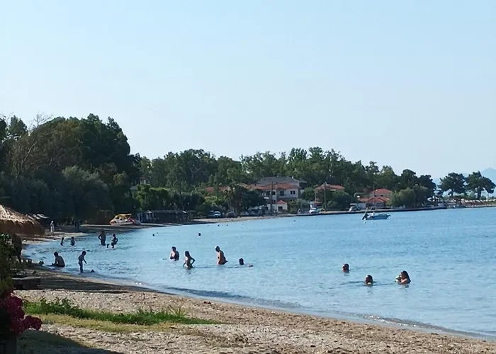 Izeλa Hotel