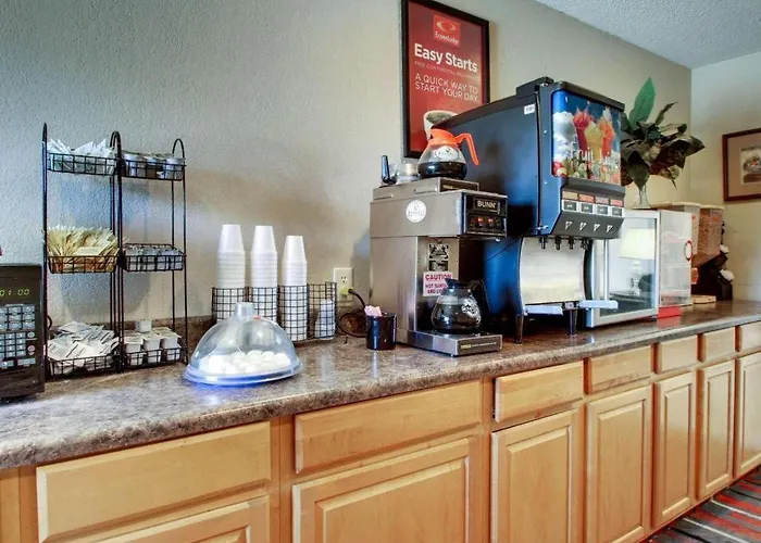Econo Lodge Meridian South