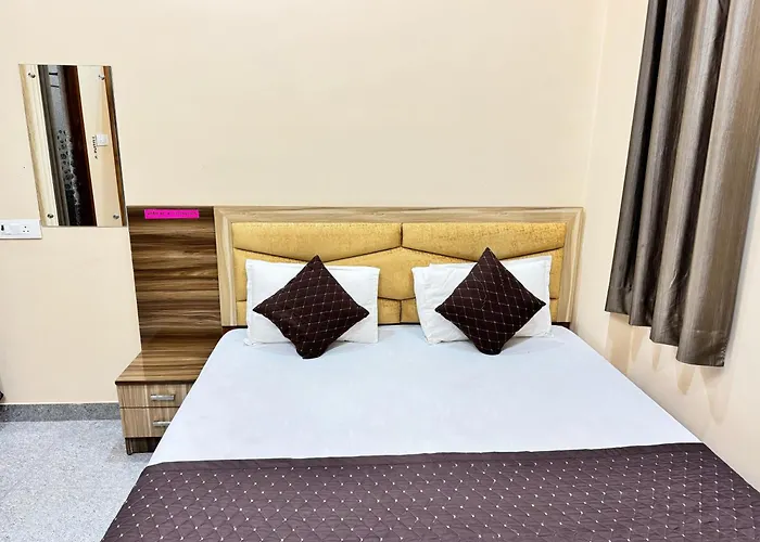 Hotel Shree Radha Raman