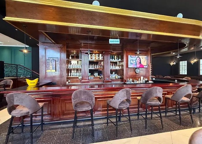 Iconic Coworking Hotel