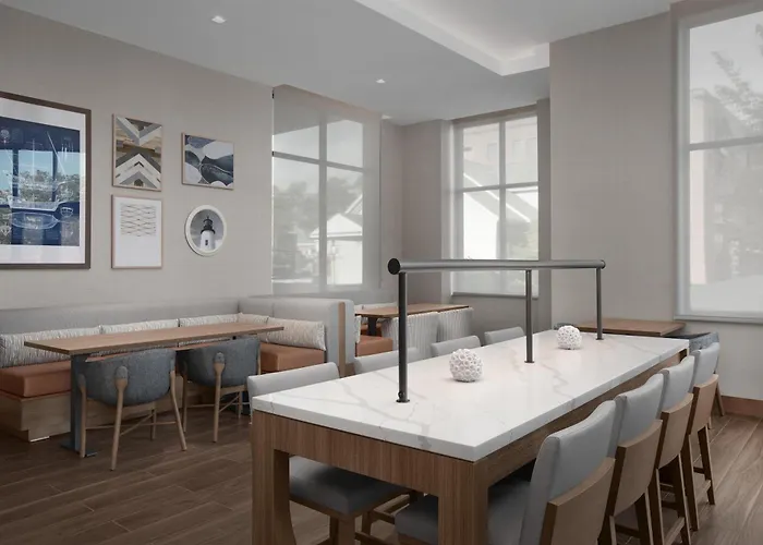 Homewood Suites By Hilton Portsmouth Downtown