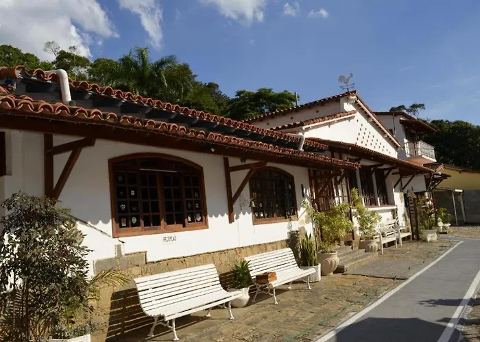 Hotel E Pousada Canto Das Rosas