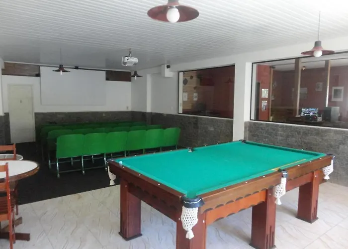 Hotel E Pousada Canto Das Rosas