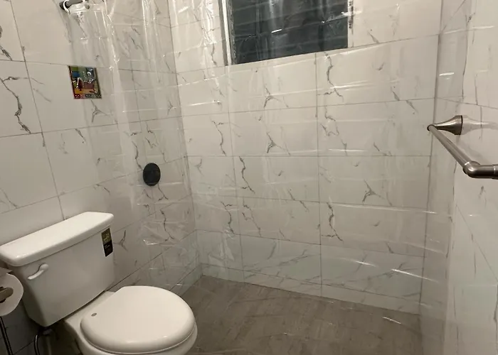 Los Patos Waterfront Private Suites
