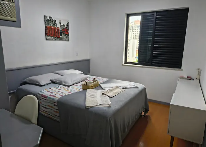 Ap inteiro próximo Minas Centro, Mercado Central com garagem, ar condicionado e wi-fi fibra