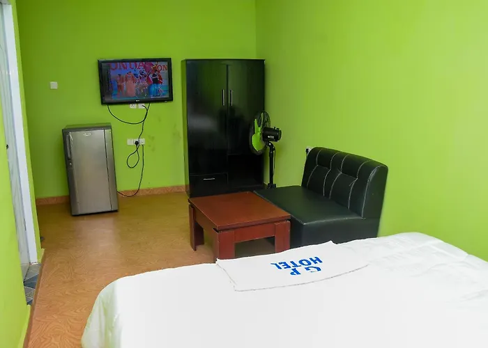 Global Hotel