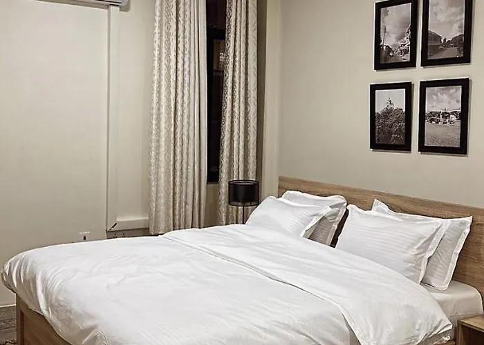 Lush Suites