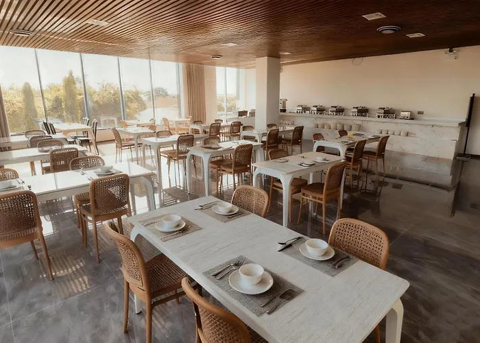 Kinno International Hotel