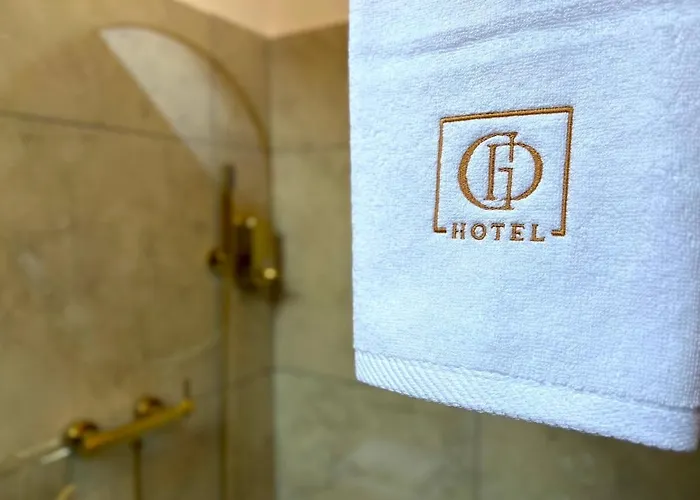 Grand Danube Hotel