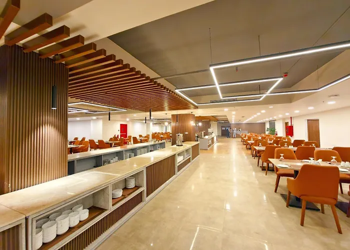 Hotel Grand Pacific
