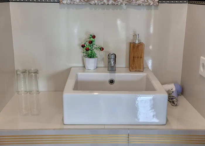 Mt Penida Bungalows