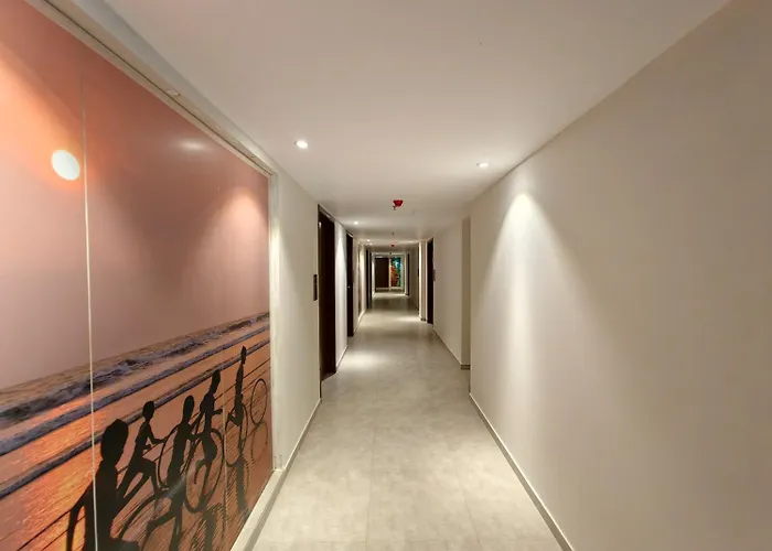 Hotel Grand Pacific