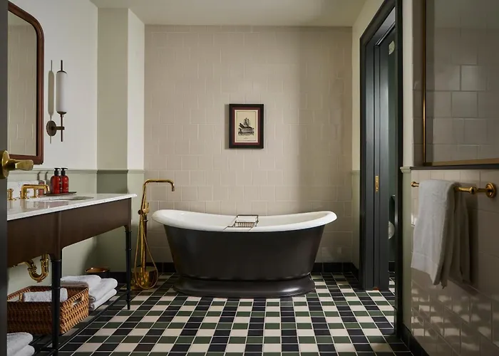 Cincinnati's Fidelity Hotel