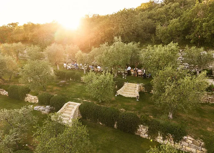 Il Borgo di Vescine