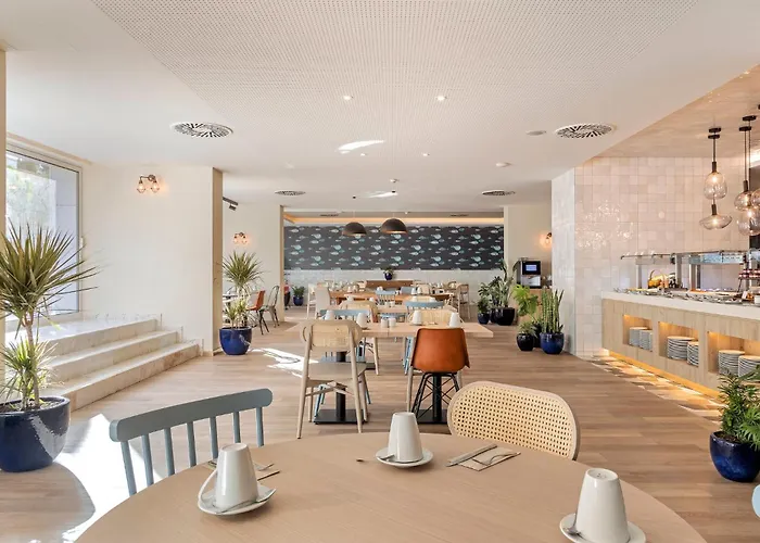 Crowne Plaza - Caparica Lisbon