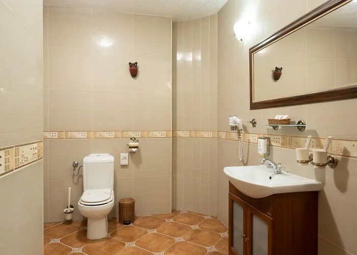 Hotel Trylogia