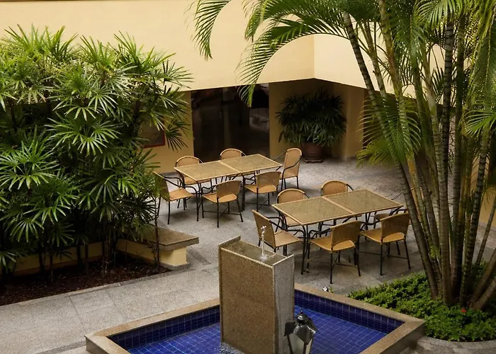 Cedro Hotel