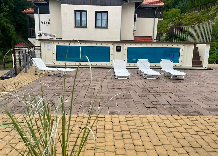 Berberys Park Hotel