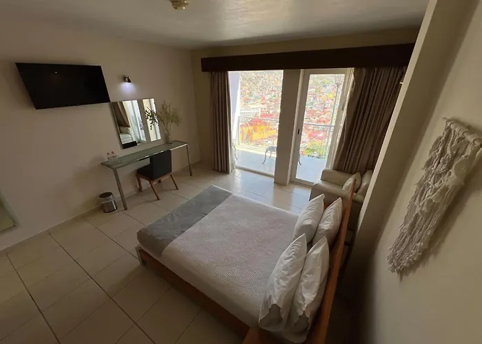 Hotel Balcon Del Cielo
