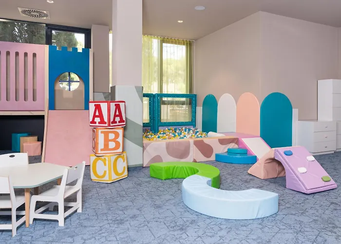 Family Hotel Adria