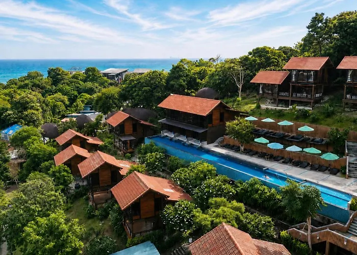 Alama Sea Village Resort And Pool Villa