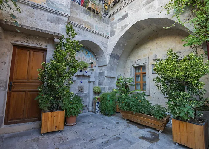 Aren Cave Hotel And Art Gallery