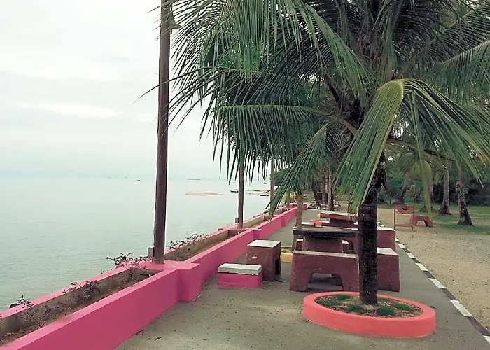Tanjung Puteri Motel