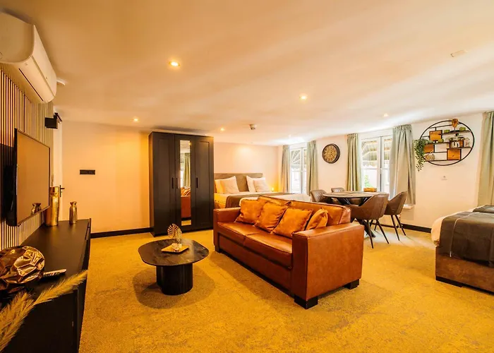 Hotel Buren