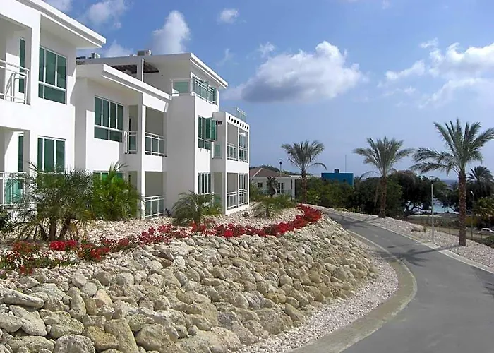 Piscadera Harbour Village