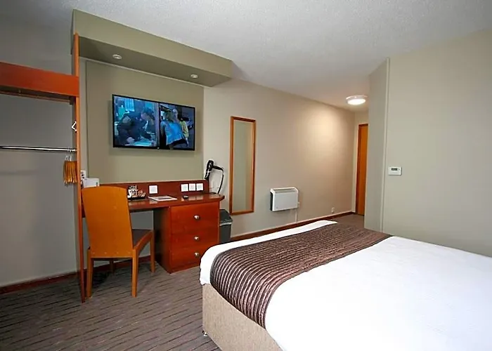The Oakwood Hotel