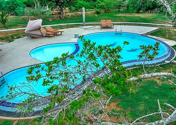 Lake Villa Resort