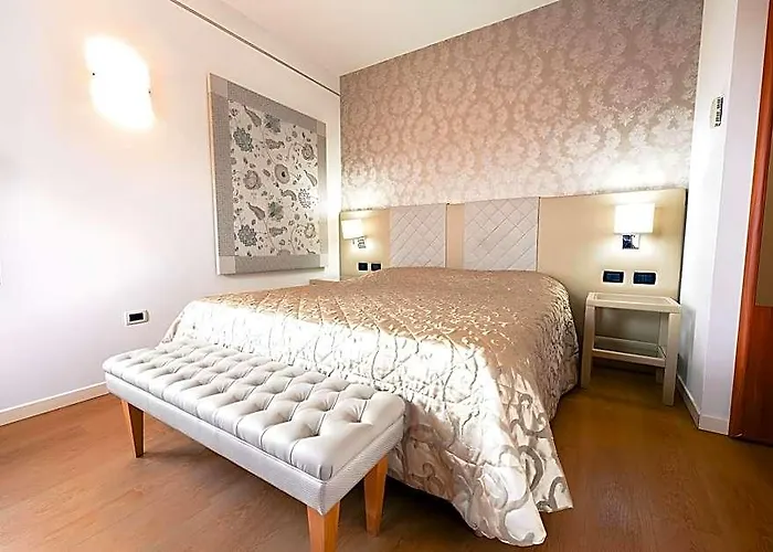 Hotel Enoteca Miramonti