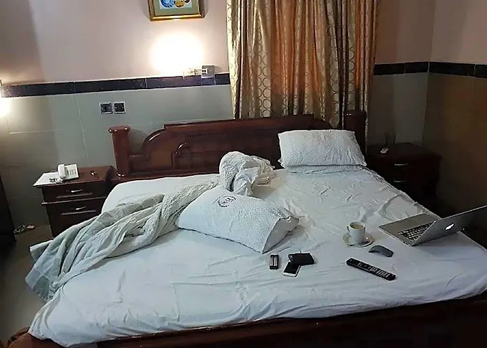 Flourish Hotel Akure